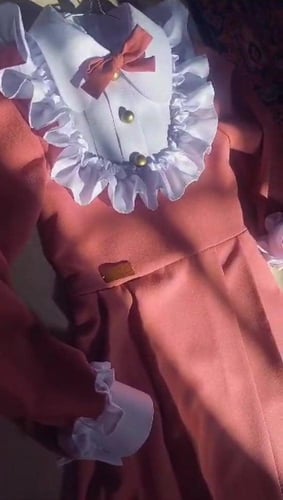 مريول مدرسي ابتدائي وردي غامق تفصيل