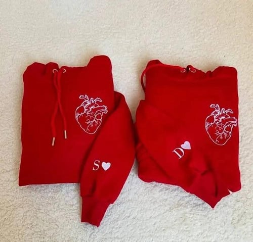 بلوفر هودي احمر