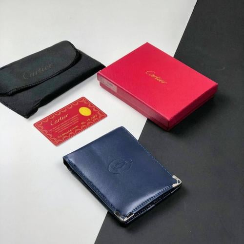 محفظة جلدية فاخرة بزوايا معدنية