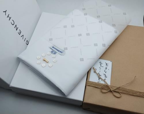 قماش رجالي فاخر باللون الابيض