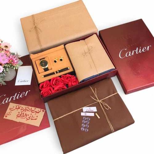 هدية راقية للرجل | بوكس فاخر مع قماش وإكسسوارات فخ...