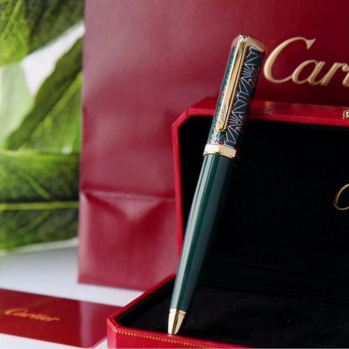 مجموعة أقلام رجالية فاخرة بتصاميم متفردة