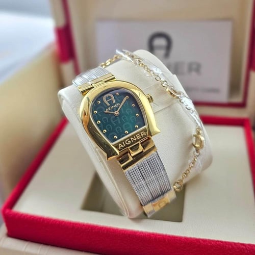 ساعة نسائية أنيقة مع أسوارة - تصميم حصير عصري