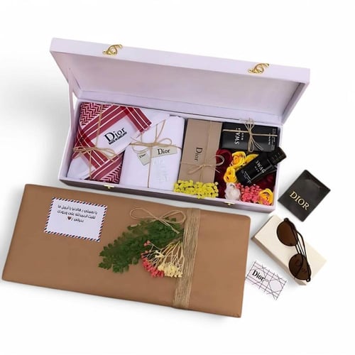 باقة الهدايا الرجالية الفاخرة شماغ وأكسسوارات مثال...