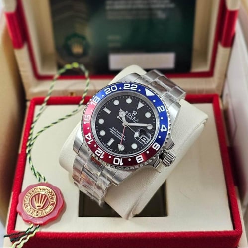 ساعة رجالية فاخرة بتصميم أيقوني وألوان ميناء متنوع...