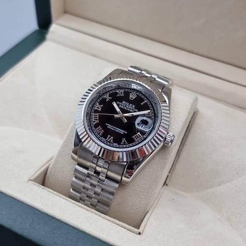 ساعة رجالية عالمية فاخرة | تصميم أنيق ودقيق