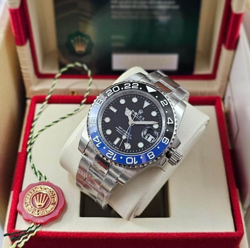 ساعة رجالية فاخرة بتصميم أيقوني وألوان ميناء متنوع...