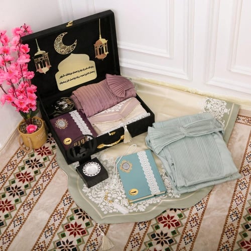 طقم صلاة نسائي داخل بوكس شامواه أسود – تخصيص اختيا...