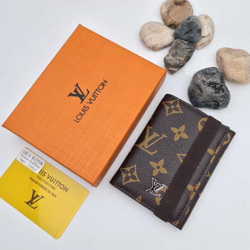 محفظة رجالية فاخرة بنقش مونوغرام وشريط إغلاق - لمس...