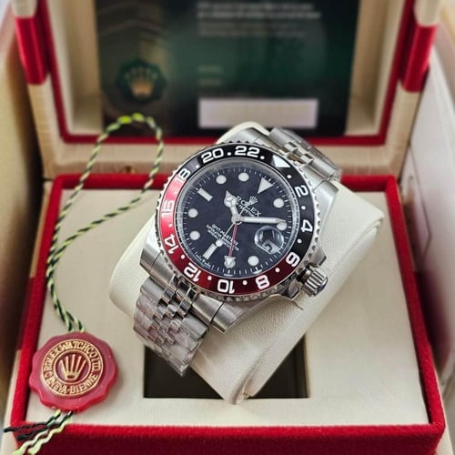 ساعة رجالية فاخرة بتصميم أيقوني وألوان ميناء متنوع...