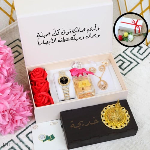 طقم ساعة نسائي فاخر | لمسة من الأناقة والفخامة