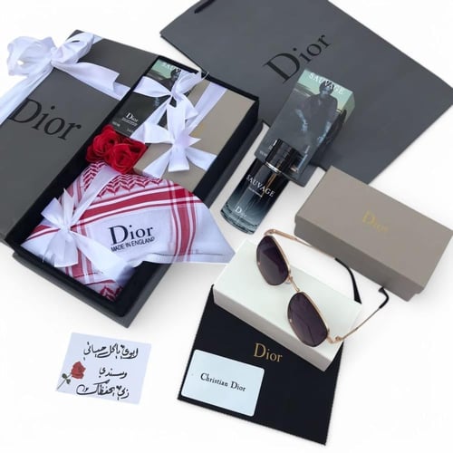 هدية العيد الفاخرة | طقم رجالي بتصميم راقٍ وجودة ع...