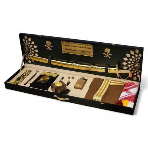 بوكس السيف الملكي والبشت الفاخر - قمة التكريم في ه...
