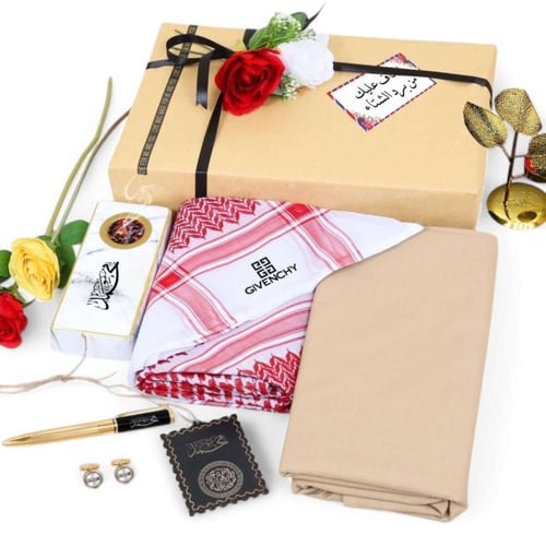 طقم رجالي راقٍ | شماغ، قماش، كبك، قلم وتعليقة سيار...