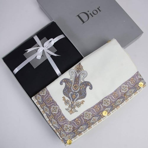 طقم رجالي شتوي فاخر مع قماش وشال كشميري