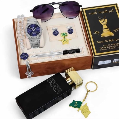 بوكس رجالي فاخر بتصميم أنيق ولمسات مخصصة