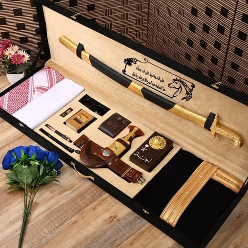 بوكس ملكي رجالي فاخر - هدية متكاملة تعكس الفخامة