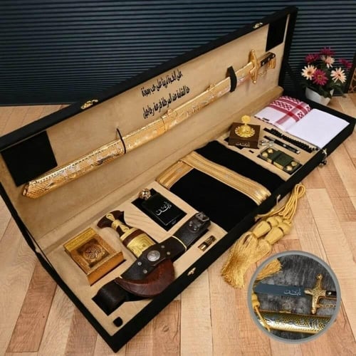 بوكس ملكي رجالي فاخر - هدية متكاملة تعكس الفخامة و...