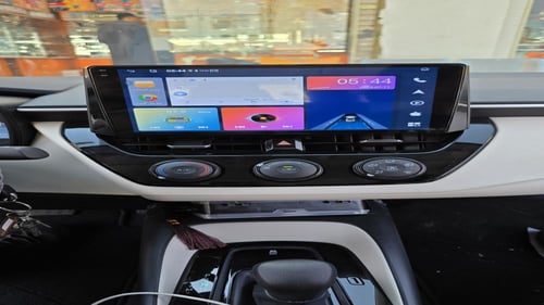 شاشة كورلا 2024 رام4 ذاكرة 64