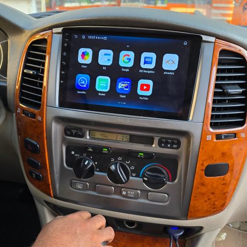 شاشة لاندكروزر 2003_2007 مع كاميرا رام4 ذاكرة64