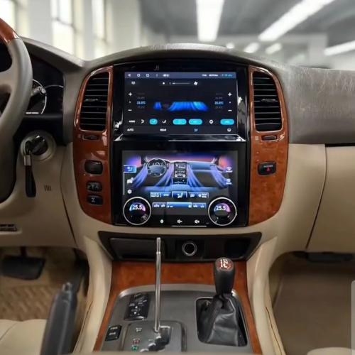 شاشة لاندكروزر vxr 2003_2007