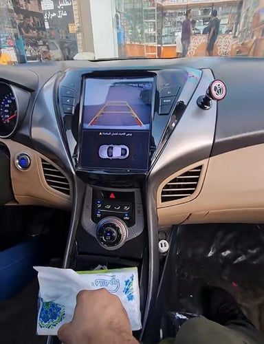 شاشة تسلا النترا 2012_2014