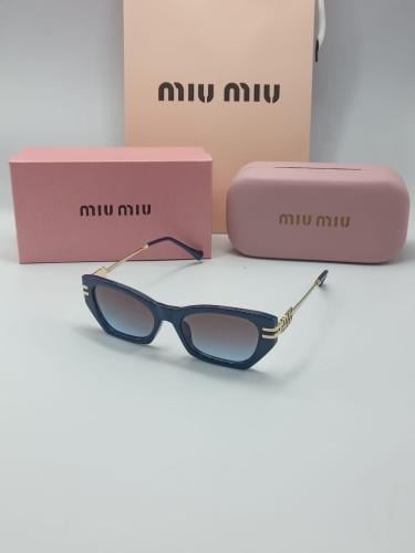 نظارة Miu Miu