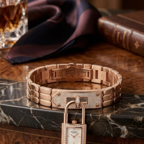 جديدنا ساعات هرمز جديده درجه اولى طبق الأصل تماماً