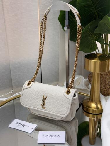 Yves saint Laurent
