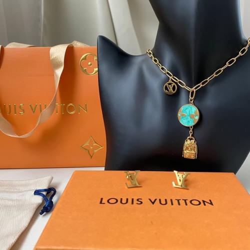 طقم لويس فيتون