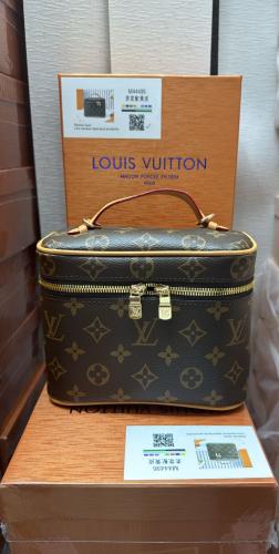 LOUIS VITON