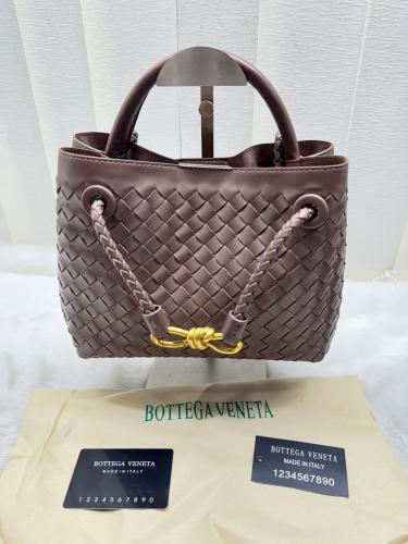 BOTTEGA VENETA