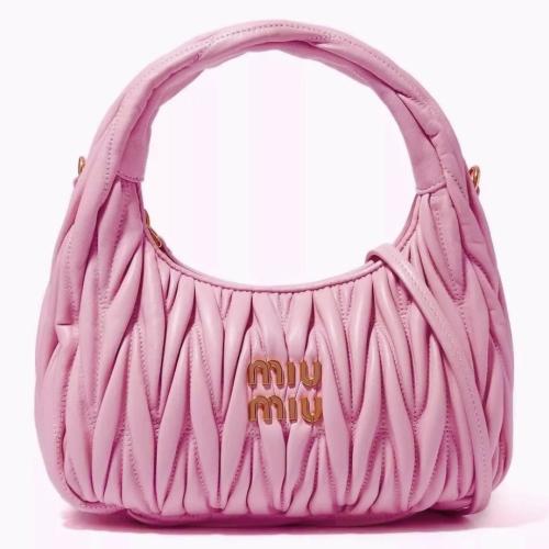 شنطة ميو ميو