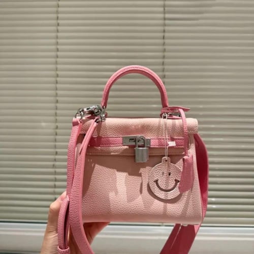 شنطه كيلي من Hermès