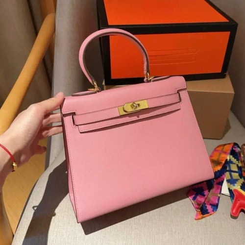 شنطه كيلي من Hermès