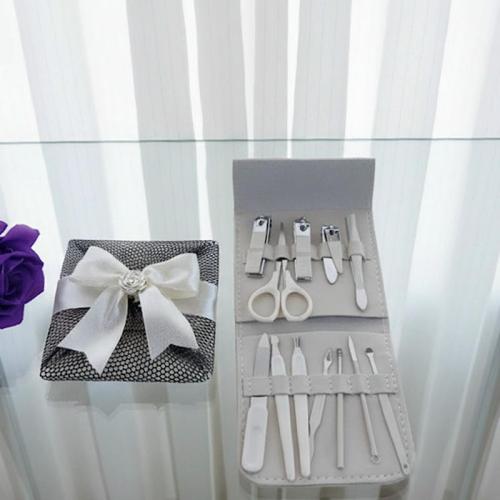 توزيعة بديكير 12 قطعة - لوجو وتنسيق شيفون مخصص بأل...