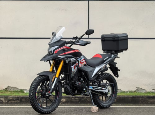 دراجة نارية ادفنشر باور سبورت GSX300 اسود - احمر