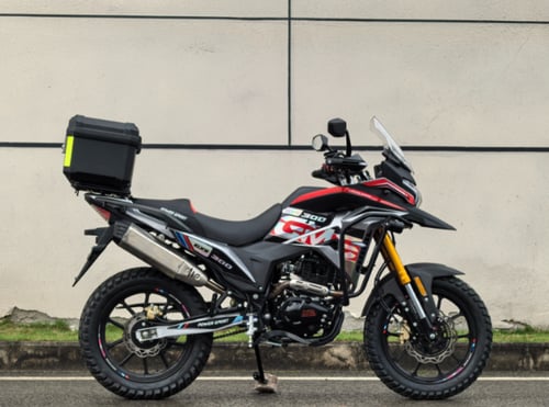 دراجة نارية ادفنشر باور سبورت GSX300 اسود - احمر