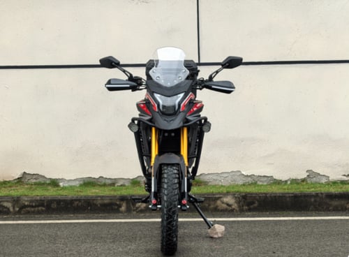 دراجة نارية ادفنشر باور سبورت GSX300 اسود - احمر