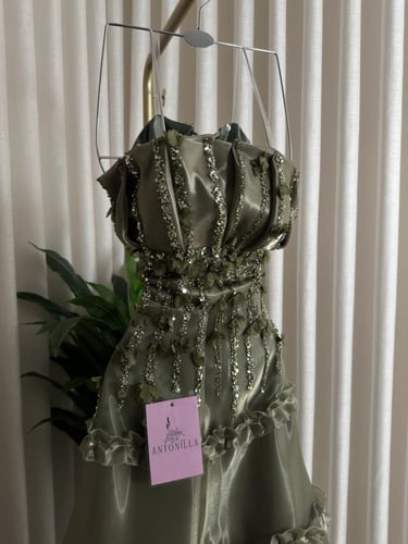 فستان ميرام