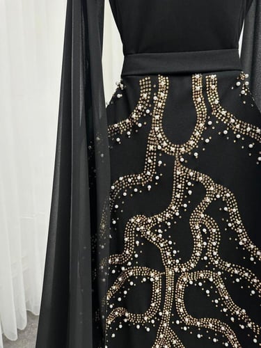 فستان عاليه