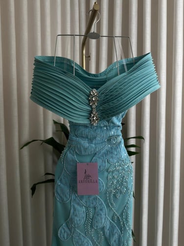 فستان رافيرا