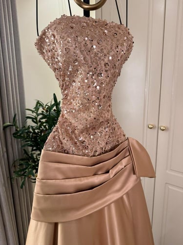 فستان حميده