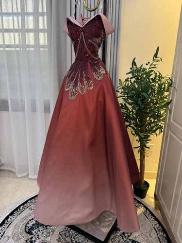 فستان كاديا