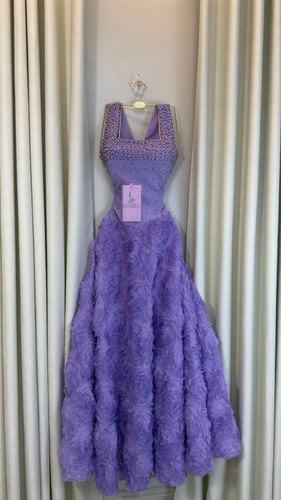 فستان نيرين