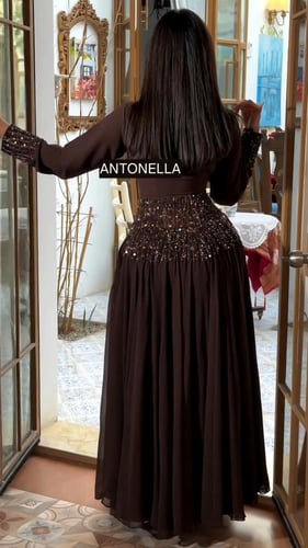 فستان اريناء