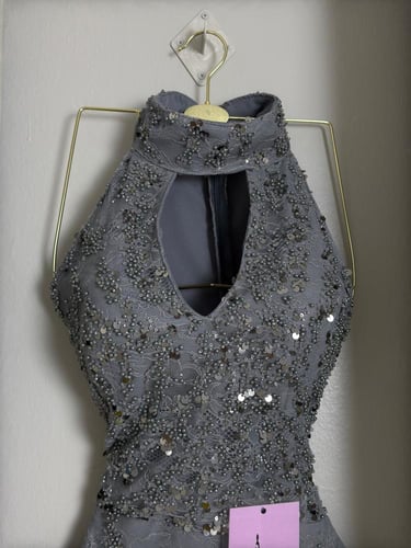 فستان كالسيا