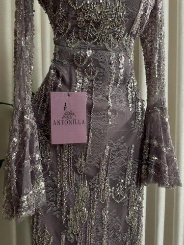 فستان لوريفي