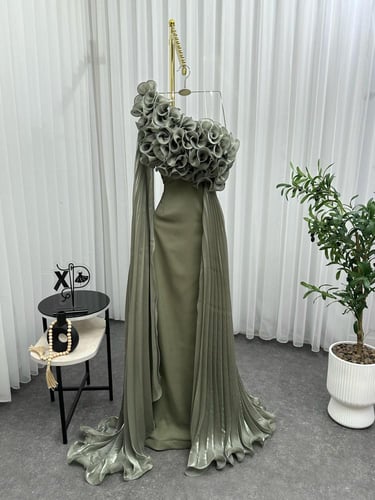 فستان ابتهال