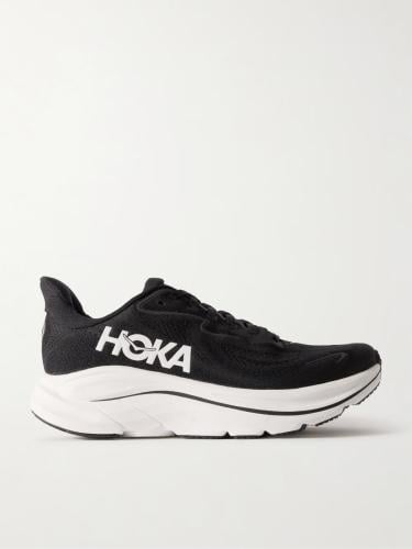 HOKA Clifton 10 black / white